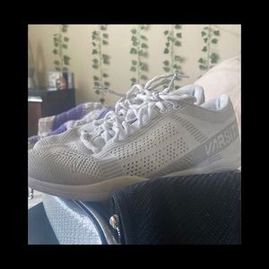 VARSITY cheer shoes with bag and dust bag